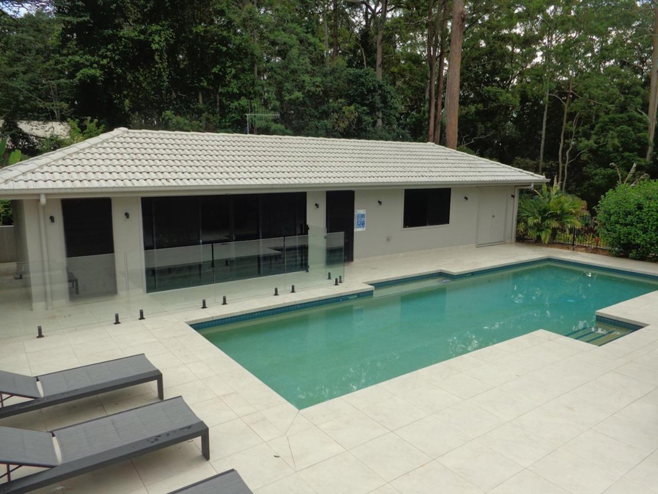 Noosa Buoys Hotel Tinbeerwah Luaran gambar